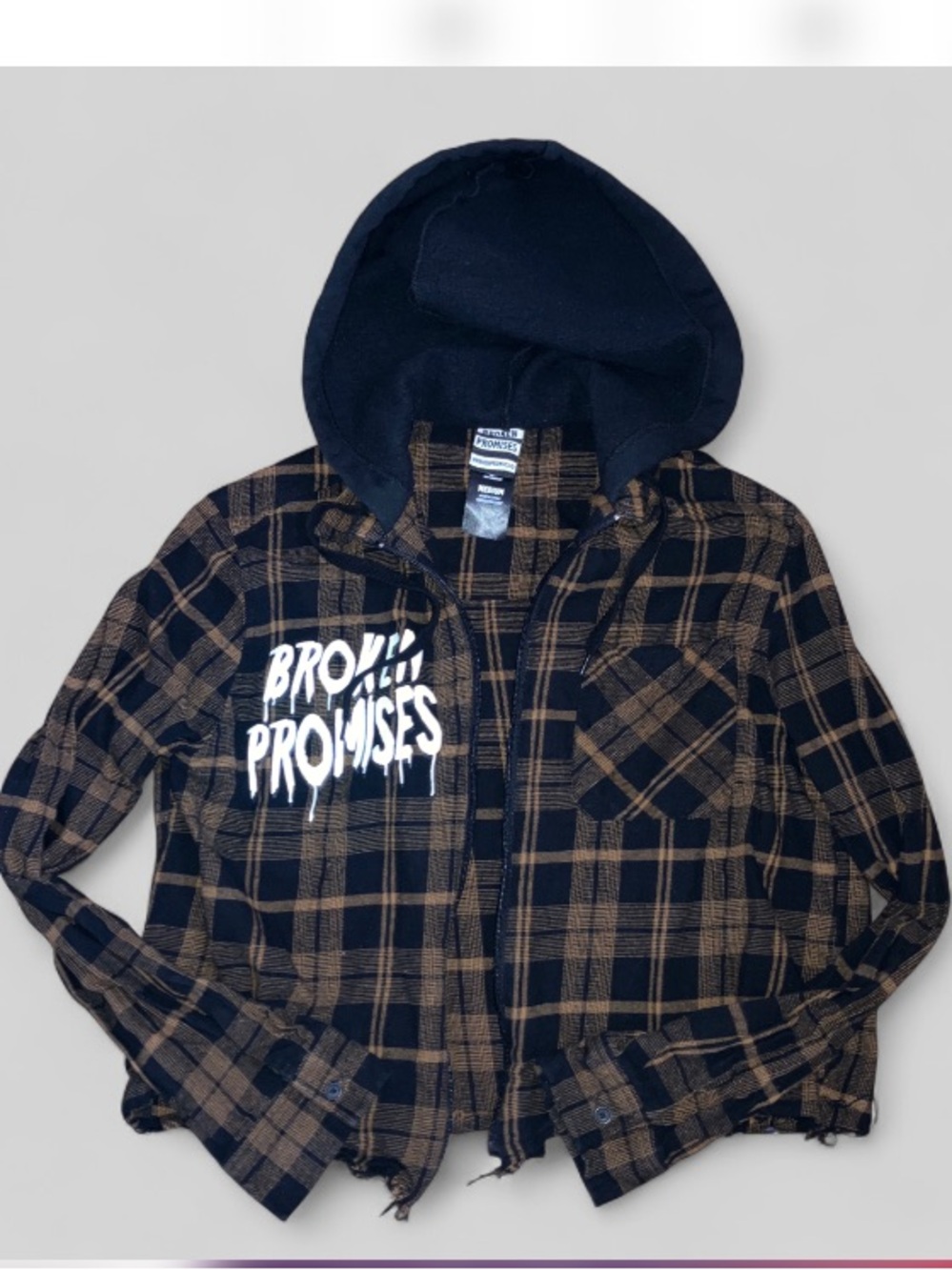 Broken Promises black plaid hoodie womens Top cropped Sz M